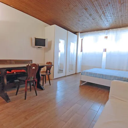 Locazione Turistica Giomein.2 Apartman